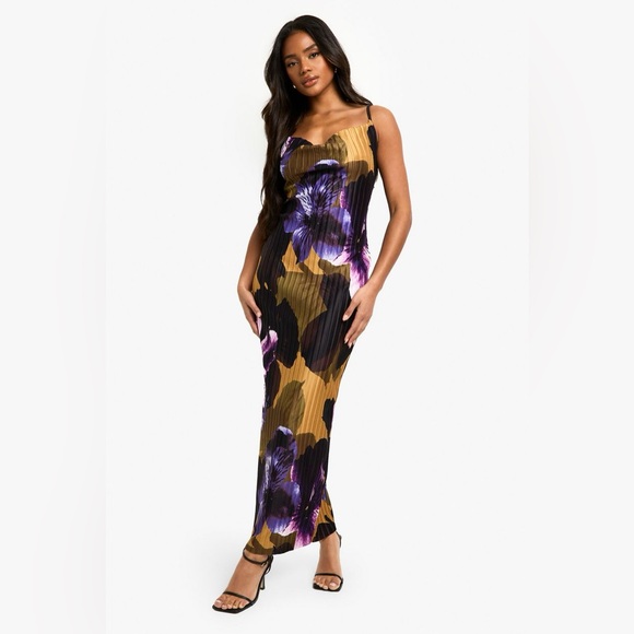 Boohoo Dresses & Skirts - Floral Maxi Dress in Black and Purple